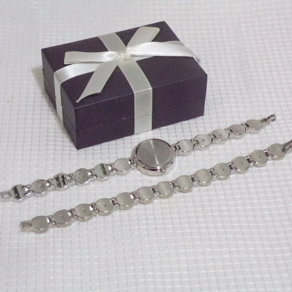Women's Rhinestone-Encrusted Bezel Watch & Matching Bracelet in Gift Box 7